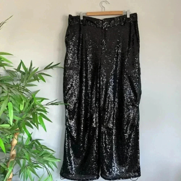 NWT Anthropologie Black Sequin Cargo Pull on Trouser Party Event Pants Size 16 - Picture 4 of 11